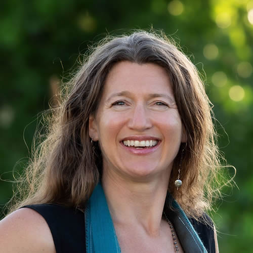 Dr. Arielle Schwartz